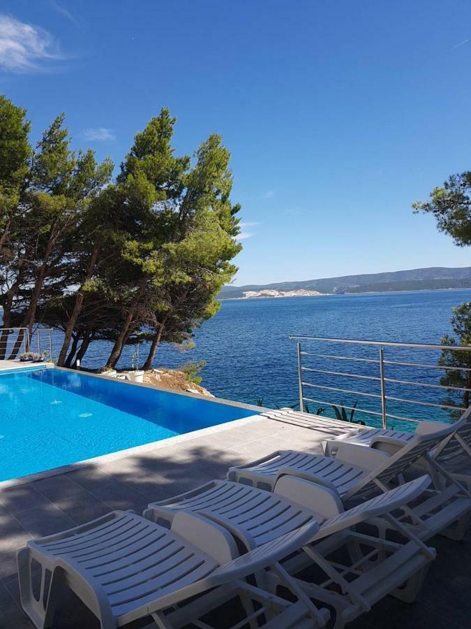 Villa Charlotte Омиш Экстерьер фото