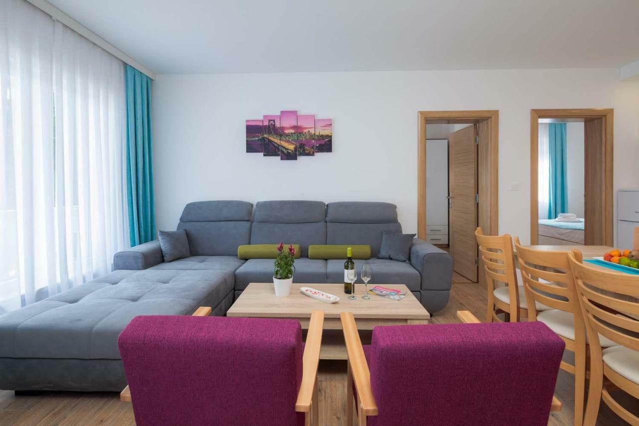Villa Charlotte Омиш Экстерьер фото
